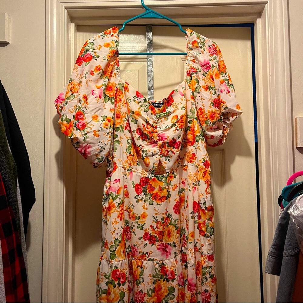 Floral Front Cut Out Midi Dress